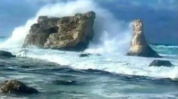 تنبيه رسمي.. ارتفاع الأمواج إلى 5 أمتار يهدد الملاحة غدًا